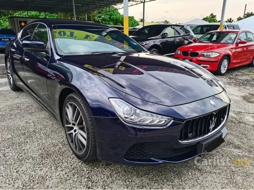 2015 Maserati Ghibli Sedan