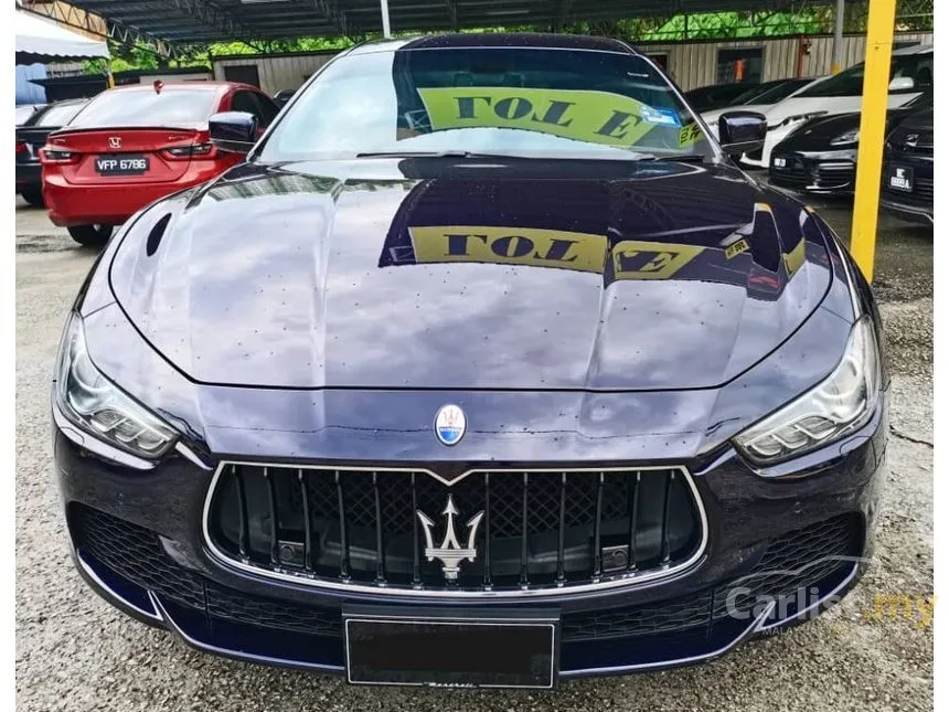2015 Maserati Ghibli Sedan