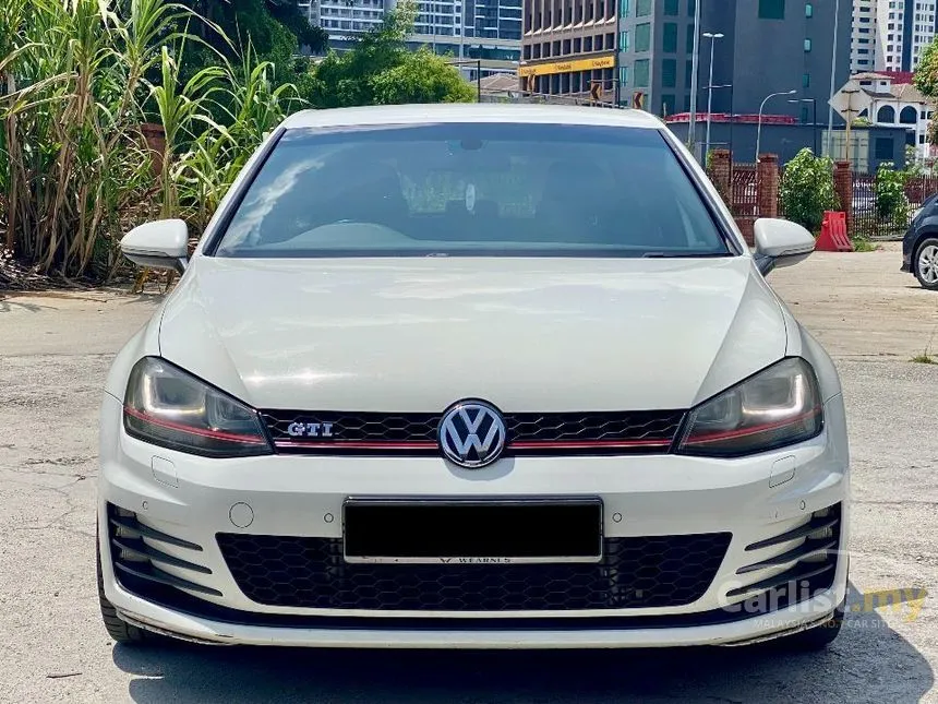 2014 Volkswagen Golf GTI Hatchback