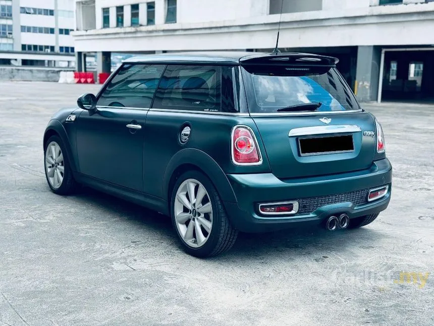 2012 MINI Cooper S Hatchback
