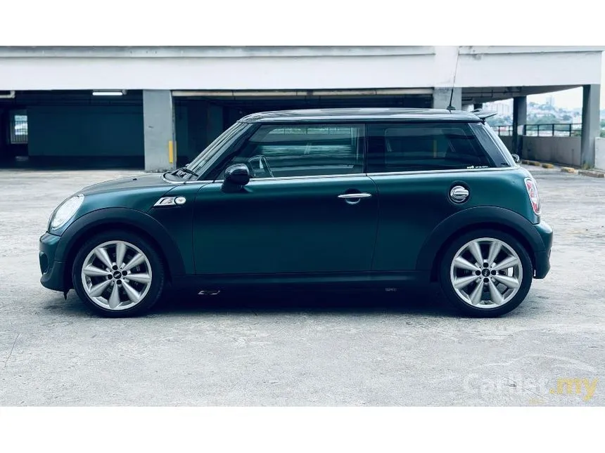 2012 MINI Cooper S Hatchback