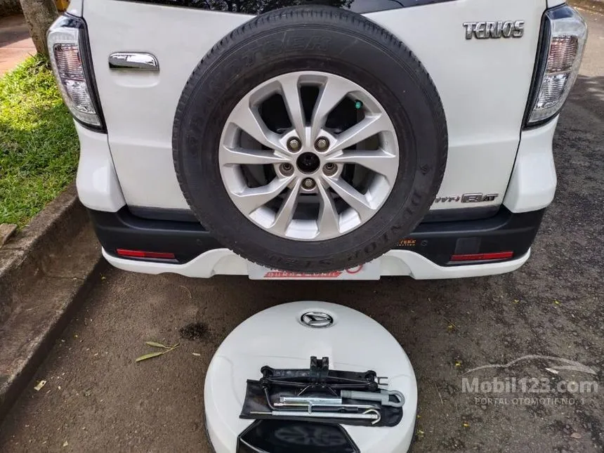 2017 Daihatsu Terios R SUV