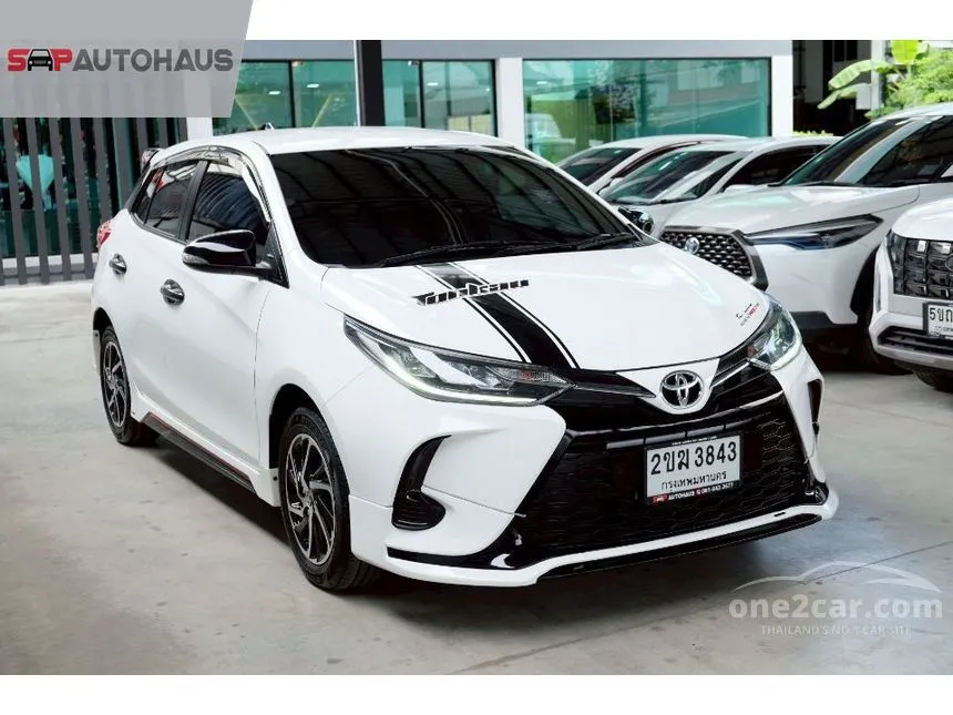 2021 Toyota YARIS Sport Hatchback