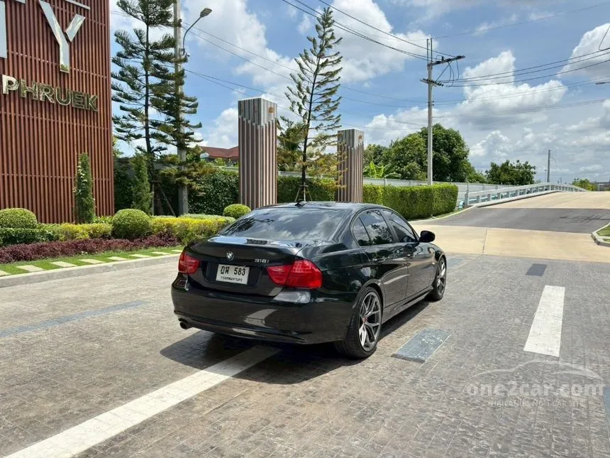 2009 BMW 318i Sedan