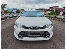 2016 Toyota Camry 2.5 Hybrid Sedan