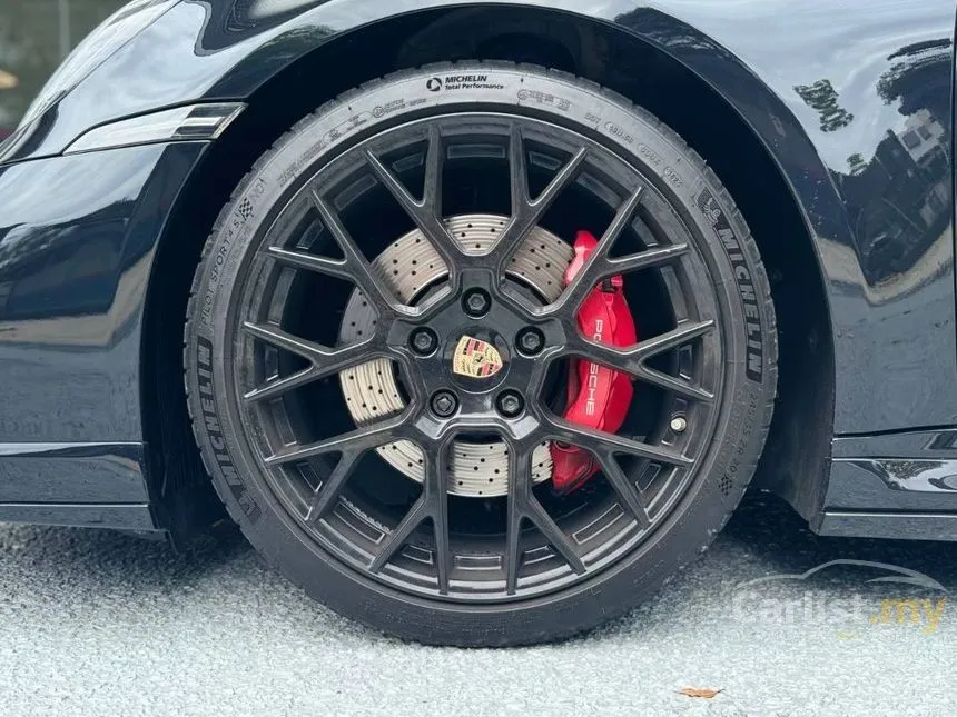 2019 Porsche 911 Carrera 4S Coupe