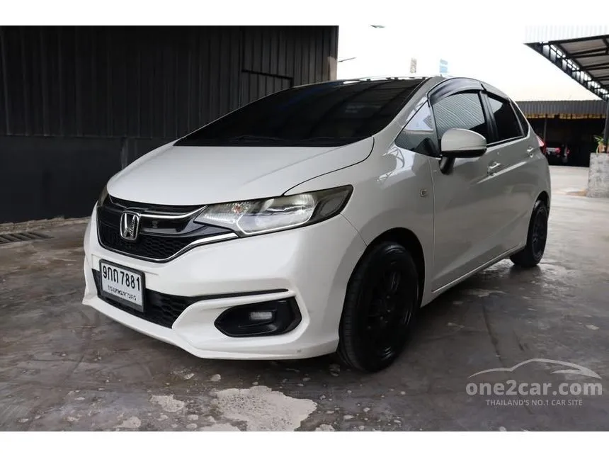 2020 Honda JAZZ V+ Hatchback