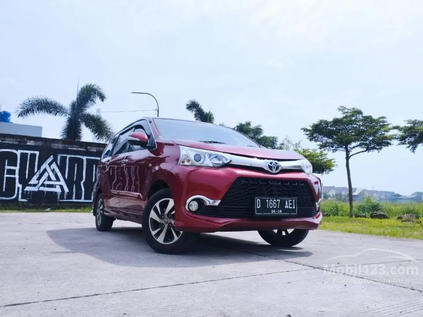 Jual Mobil Toyota Avanza 2016 Veloz 1.5 di Jawa Barat Automatic MPV Merah Rp 150.000.000
