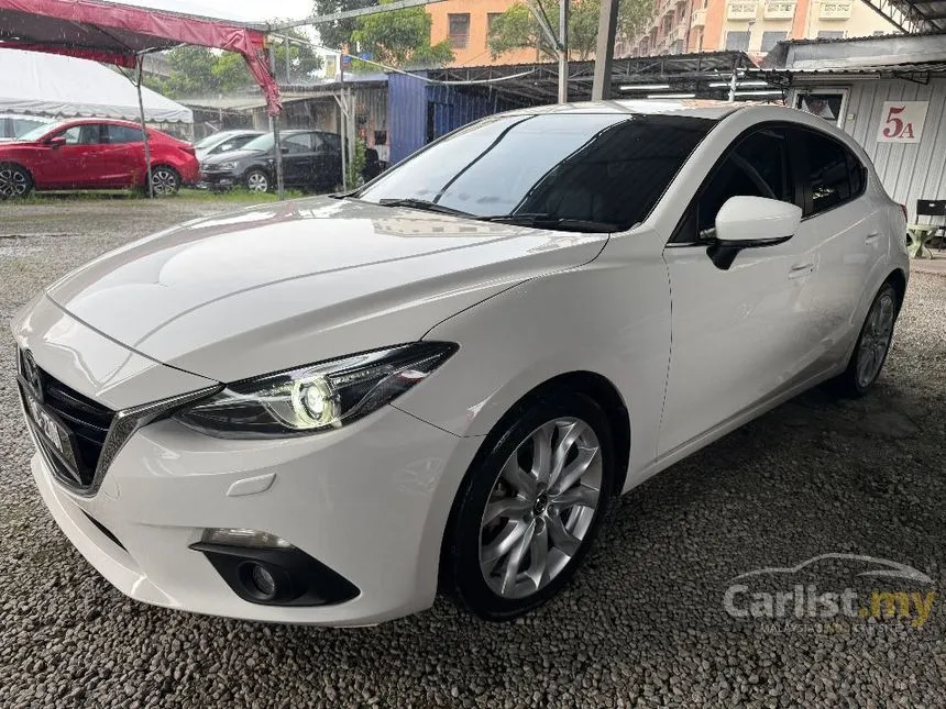 2015 Mazda 3 SKYACTIV-G Hatchback