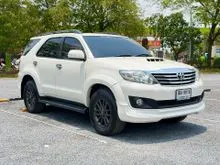 2012 Toyota FORTUNER 3.0 (ปี 12-15) V 50th Anniversary SUV