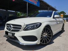 15/16 Mercedes-Benz W205 C300 2.0 (A) - AMG - New Model - Panaromic Roof - Power Boot - Black Interior - Full Service At C&C - Navi - Burmester Sound
