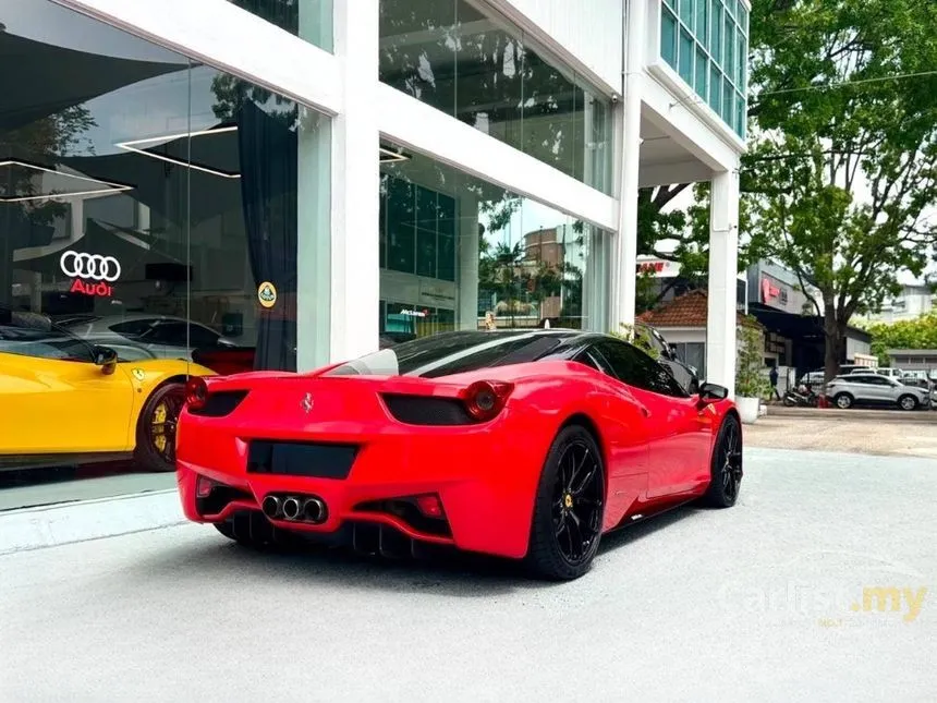 2012 Ferrari 458 Italia Coupe