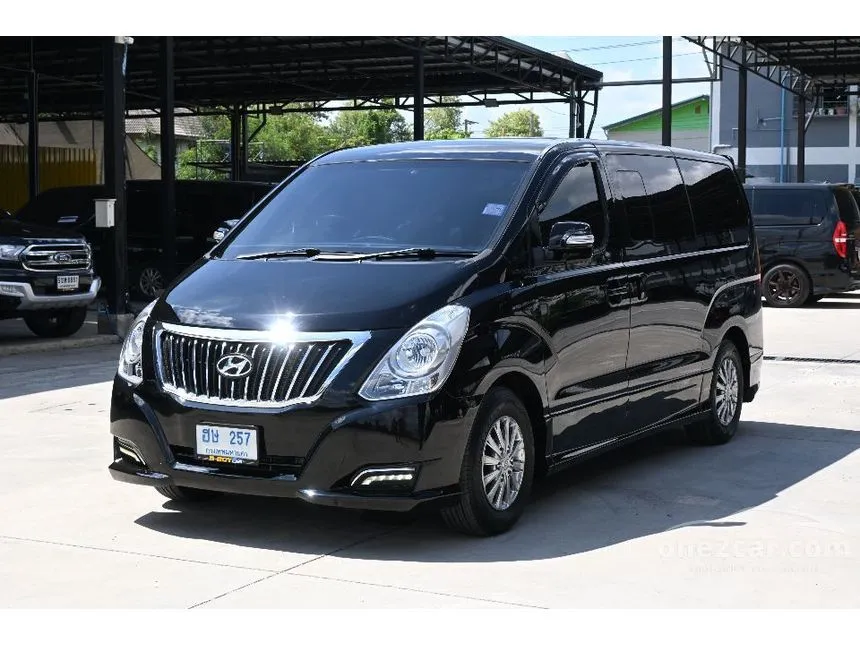 2018 Hyundai H-1 Elite Van