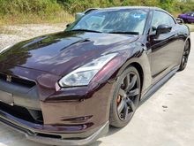 2009 Nissan GT-R 3.8 Base Spec Coupe