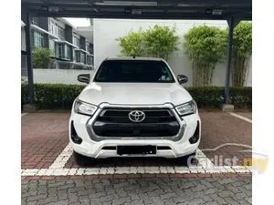 2023 Toyota Hilux 2.4 V Dual Cab Pickup