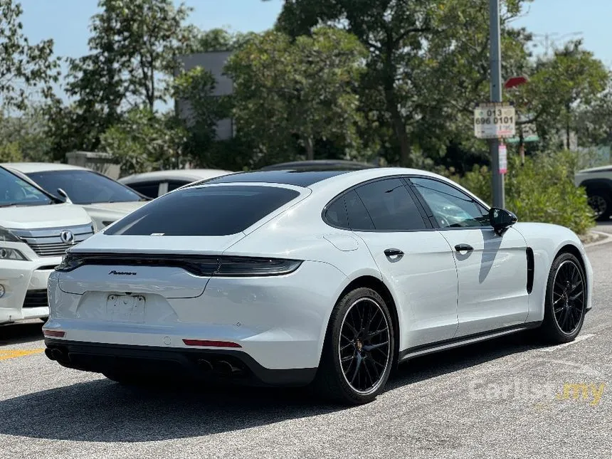 2022 Porsche Panamera Hatchback