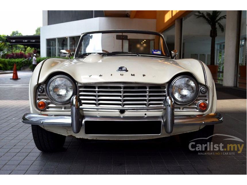 Triumph Tr4 1964 2 0 In Selangor Manual Roadster White For Rm 118 000 3592959 Carlist My