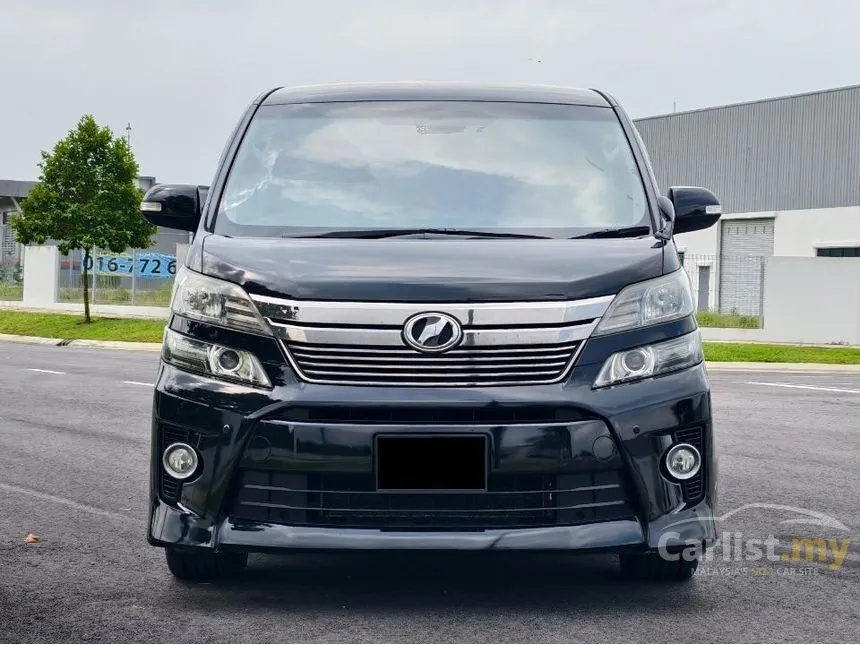 2014 Toyota Vellfire Z Platinum MPV