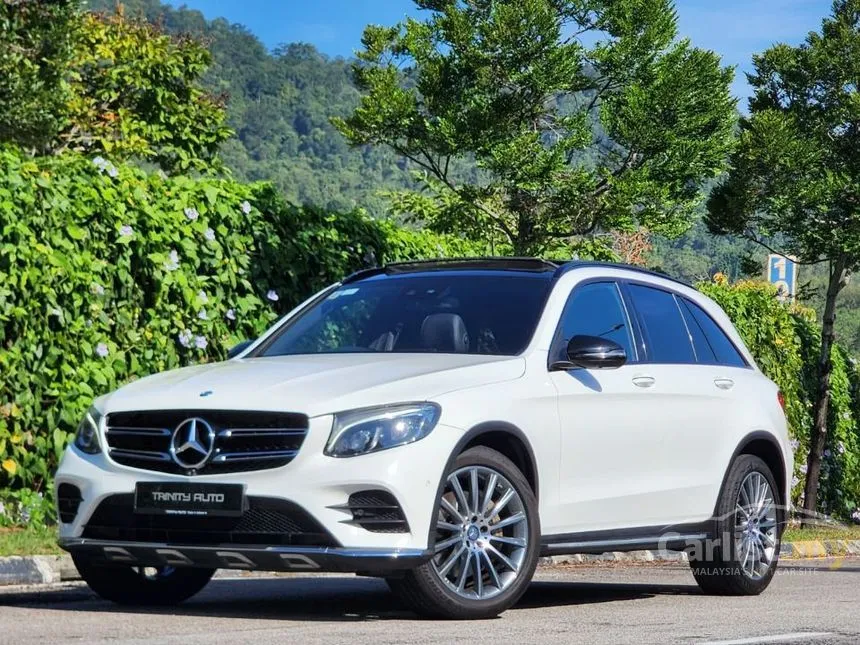 2017 Mercedes-Benz GLC250 4MATIC AMG Line SUV