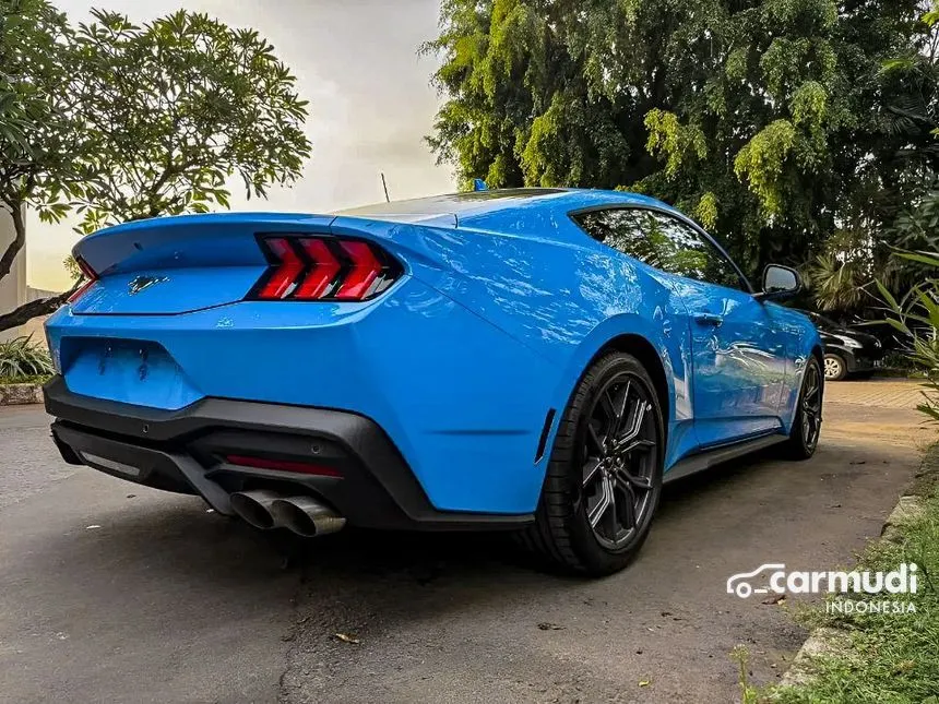 2025 Ford Mustang EcoBoost Fastback