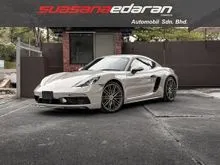2022 Porsche 718 2.0 Cayman Coupe Crayon Grey Carbon Steering Red Interior