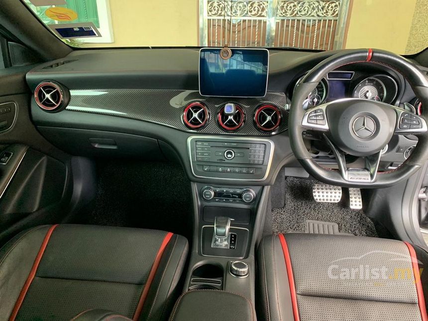 2015 Mercedes-Benz CLA45 AMG 4MATIC Carbon-Fibre Trim Coupe