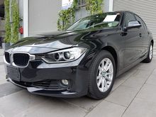 BMW 320i 2.0 Luxury Line Sedan , 0% gst , best offer