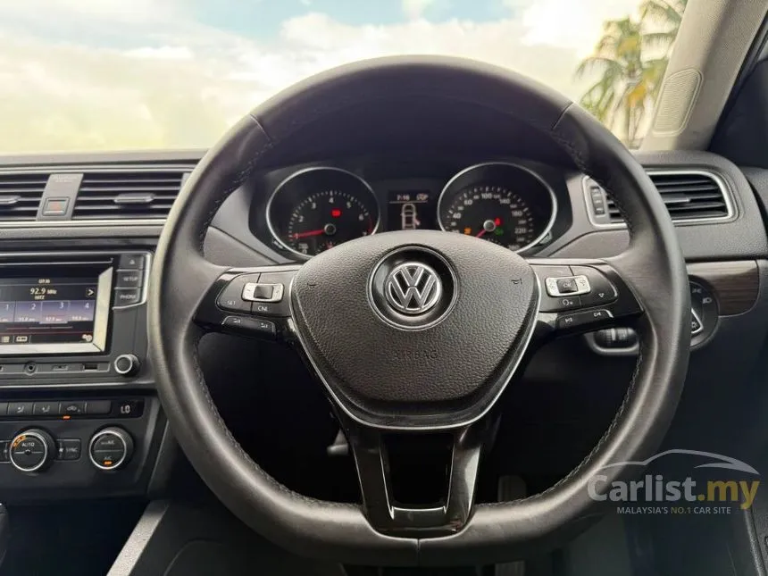 2016 Volkswagen Jetta TSI Highline Sedan
