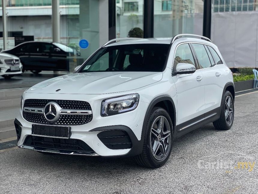 Mercedes Benz Glb250 2021 4matic Amg 2 0 In Kuala Lumpur Automatic Suv Silver For Rm 318 000 7928069 Carlist My