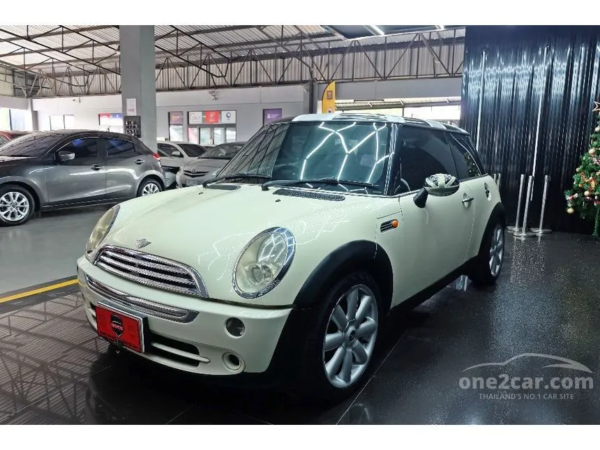2005 Mini COOPER 3-Door Hatchback