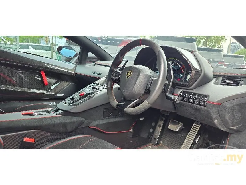 2020 Lamborghini Aventador SVJ Coupe