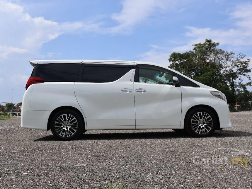 2017 Toyota Alphard X MPV