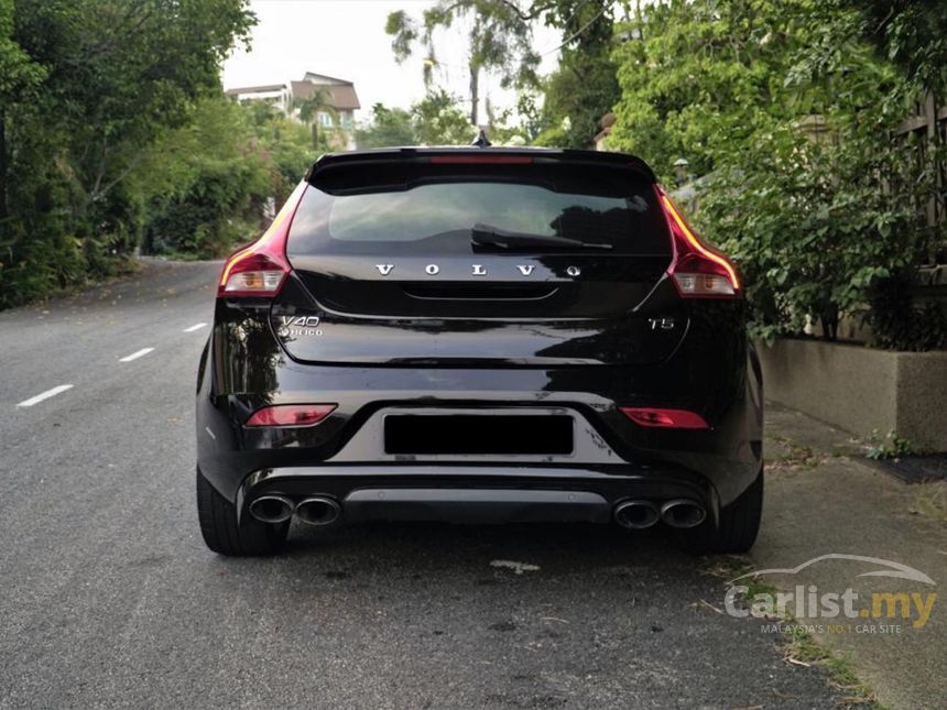 Volvo V40 2015 T5 2 0 In Selangor Automatic Hatchback Black For Rm