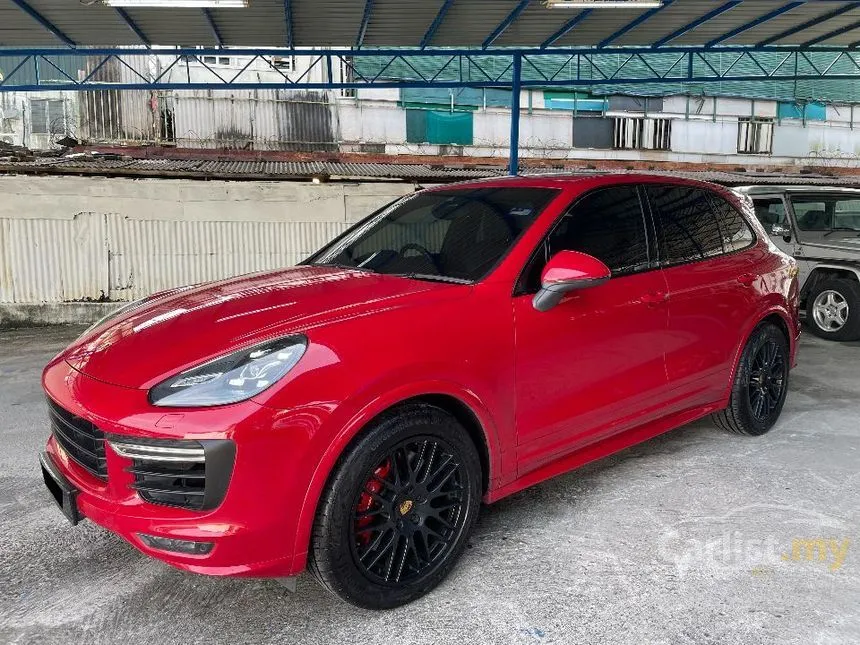 2016 Porsche Cayenne GTS SUV