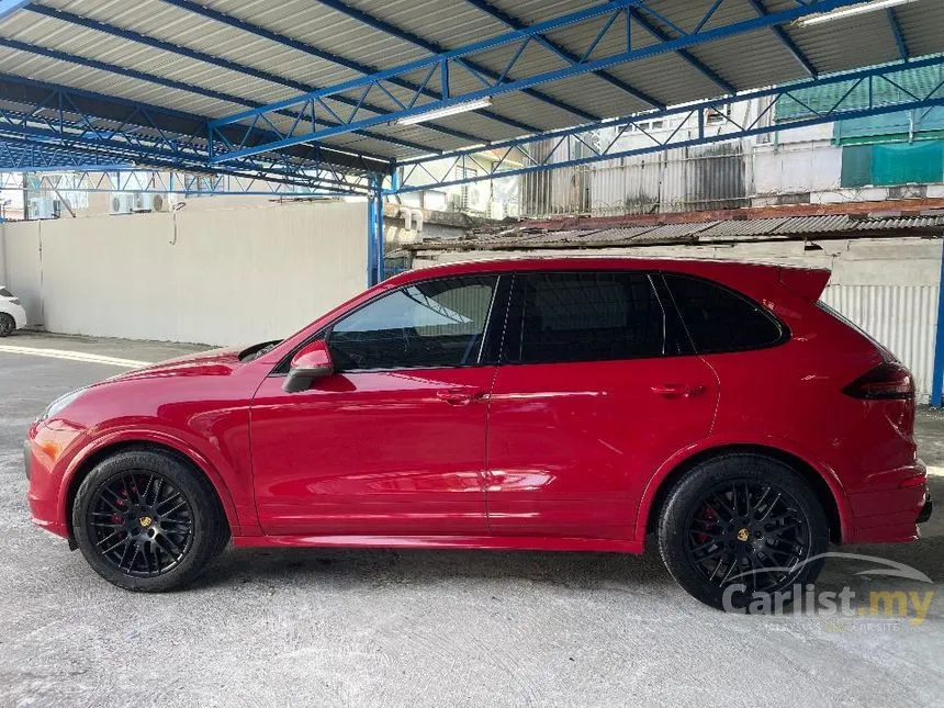 2016 Porsche Cayenne GTS SUV