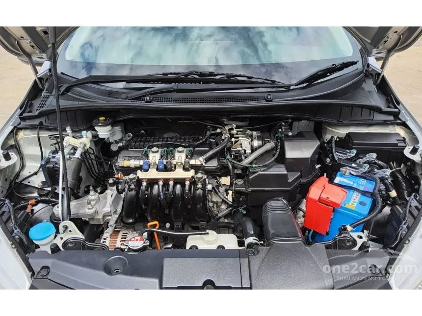 2015 Honda City V Sedan