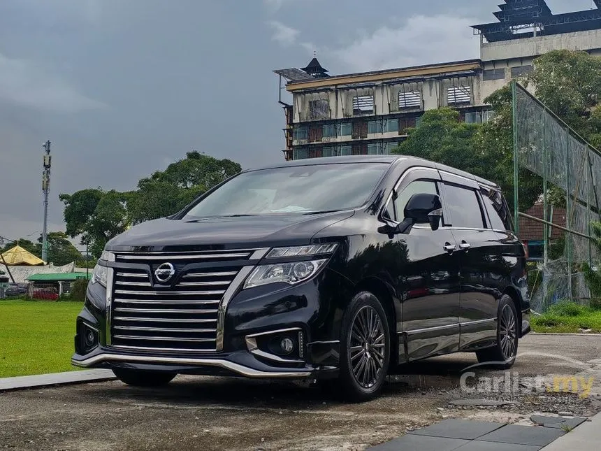 2020 Nissan Elgrand High-Way Star Urban Chrome MPV