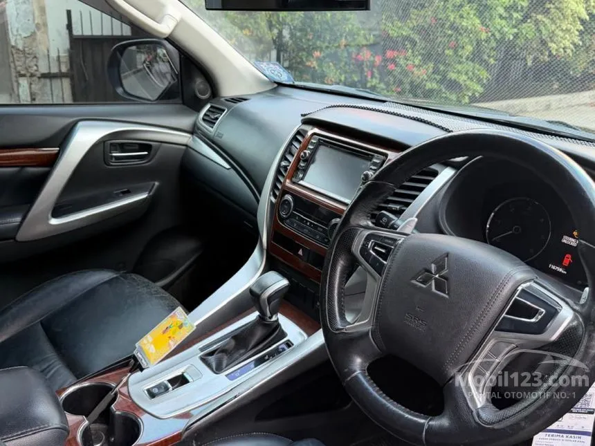 2016 Mitsubishi Pajero Sport Dakar 4X2 SUV