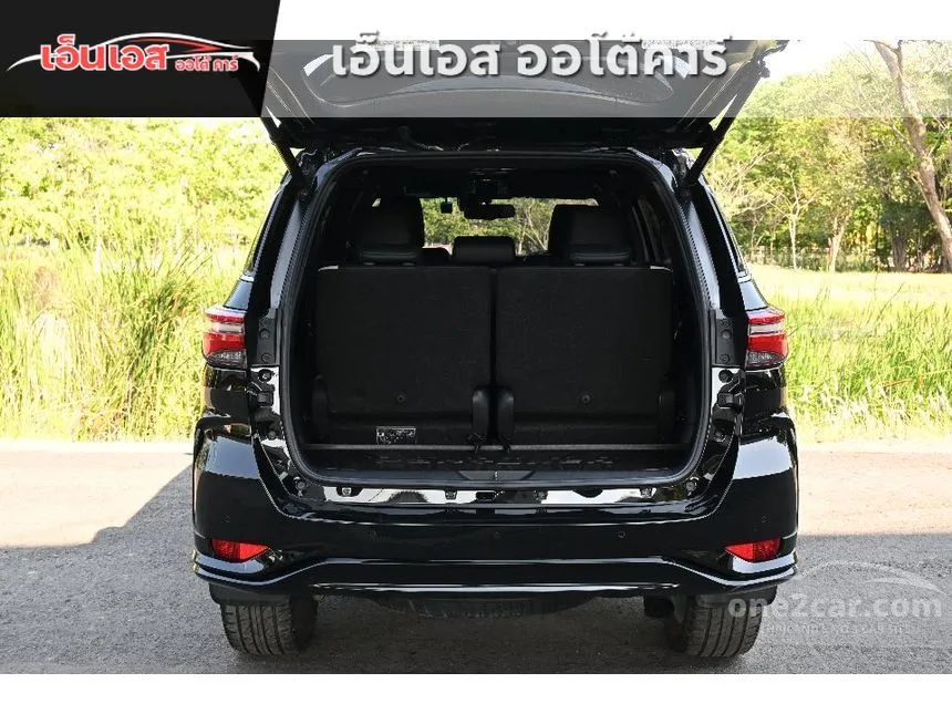 2022 Toyota FORTUNER Legender SUV
