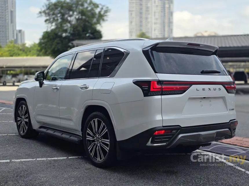 2022 Lexus LX 600 7 seater SUV