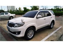 2013 Toyota Fortuner 2.7 (ปี 12-15) V SUV AT