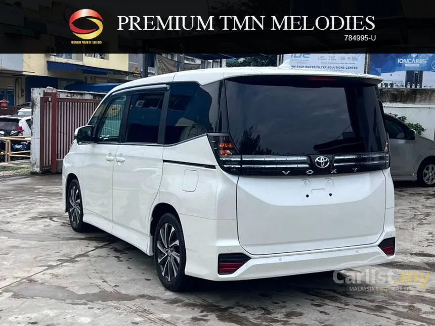 2023 Toyota Voxy S-Z MPV
