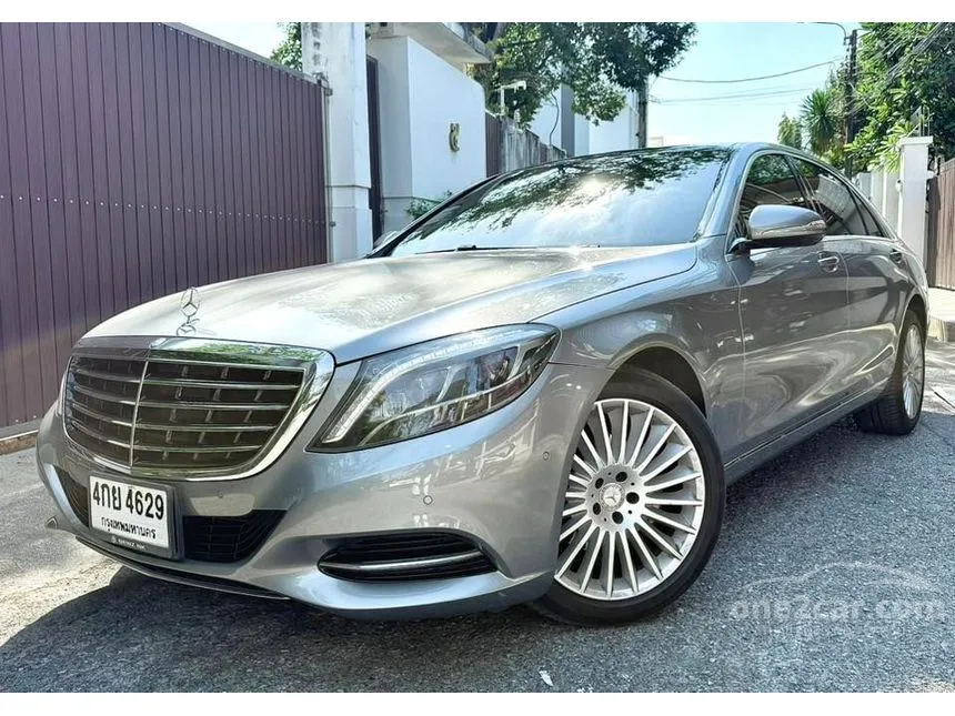 2015 Mercedes-Benz S300 BlueTEC Hybrid Sedan