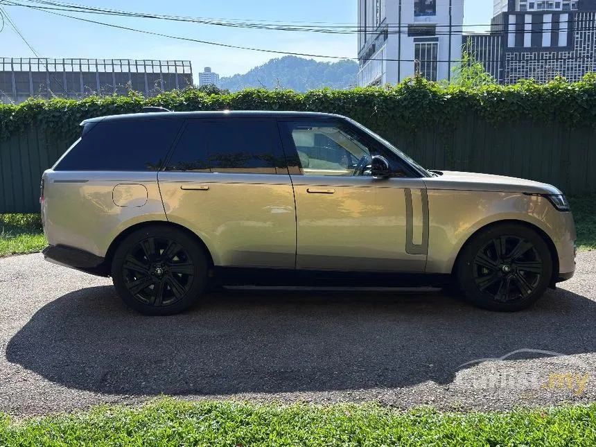 2023 Land Rover Range Rover HSE SUV