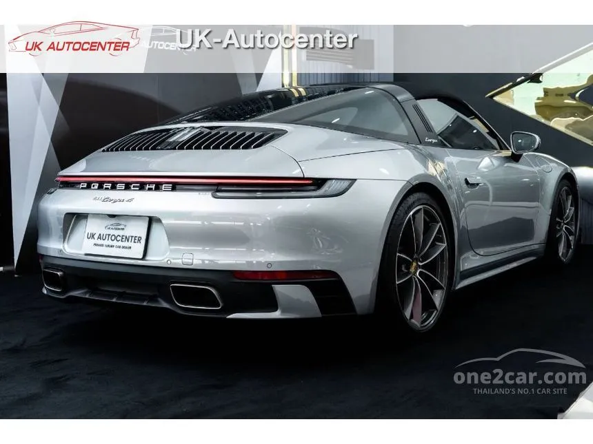 2024 Porsche 911 Targa 4 Convertible