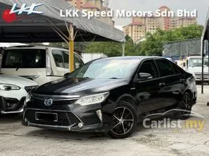 2015 Toyota Camry 2.5 Hybrid Sedan