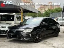 2015 Toyota Camry 2.5 Hybrid Sedan