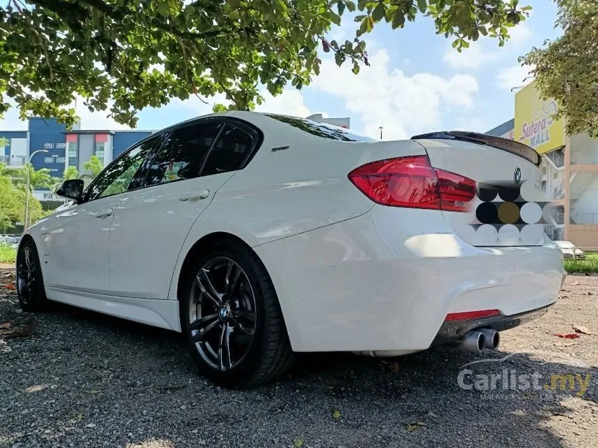 2017 BMW 330e M Sport Sedan