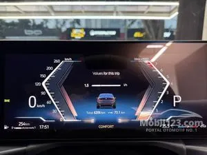 2025 BMW 330i 2.0 M Sport Pro Sedan