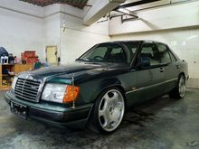 Mercedes-Benz 300E Carlsson Edition MT 1991 W124